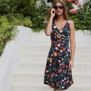 Boden‎ Willa Jersey Dress Navy Floral Print V neck Wrap Style Upper Size 6P
